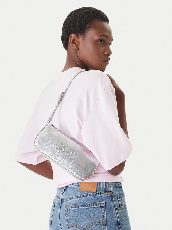 Tommy Jeans Torebka Tjw Must Metallic Shoulder Bag AW0AW18457 Srebrny