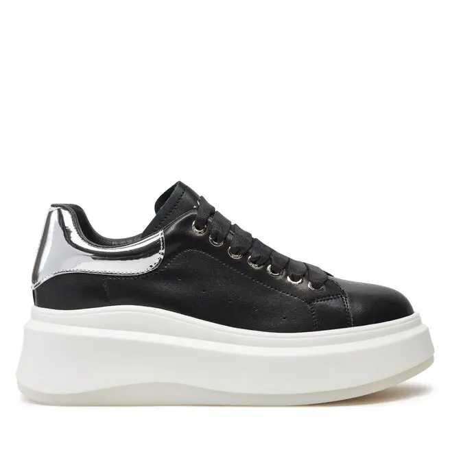 Sneakersy GOE