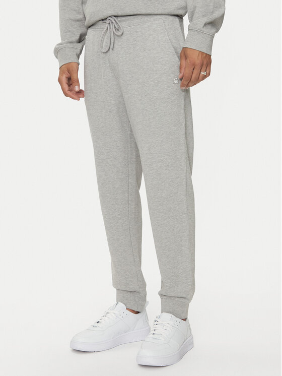 United Colors Of Benetton Spodnie dresowe 342ZUF01B Szary Regular Fit