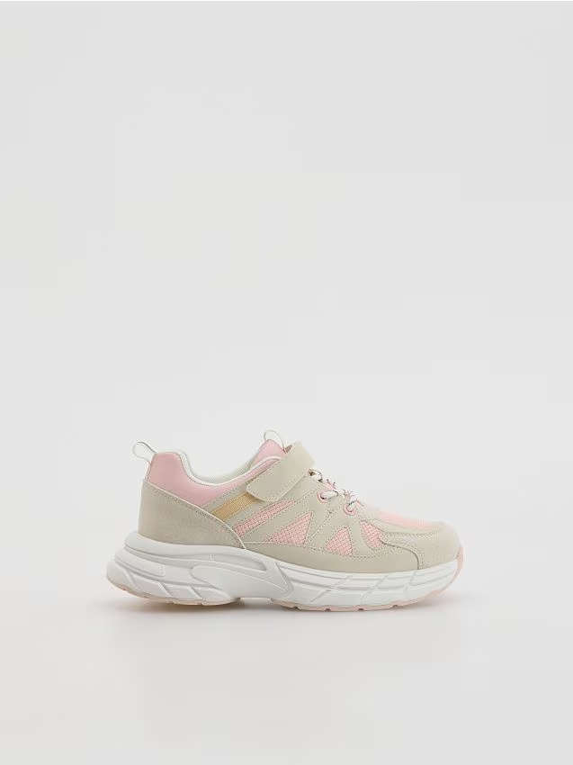 Reserved - Lekkie sneakersy - pastelowy róż
