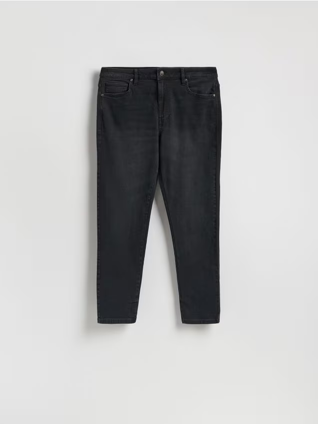 Reserved - Jeansy carrot slim z efektem sprania - czarny