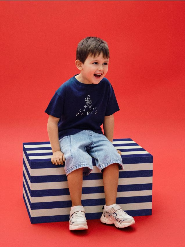 Reserved - Bawełniany t-shirt z nadrukiem - granatowy miniaturka