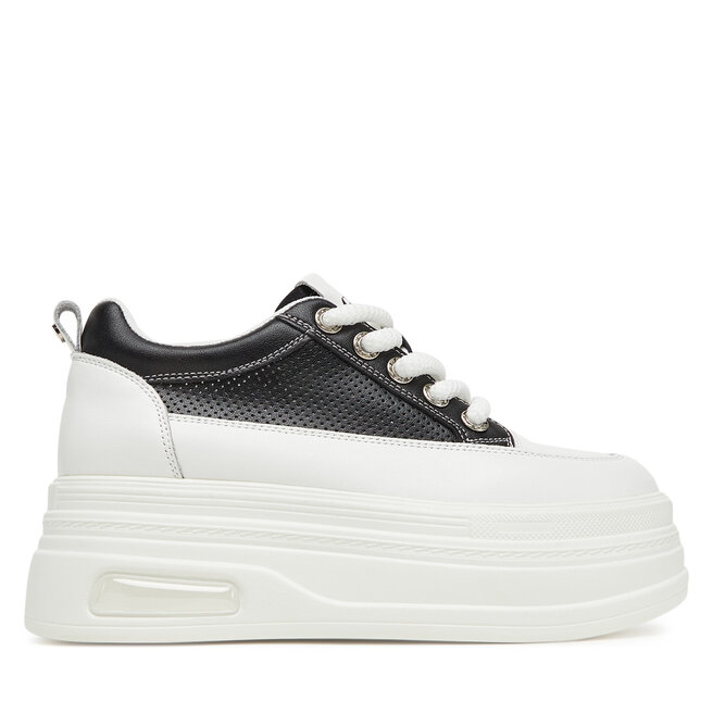 Sneakersy GOE