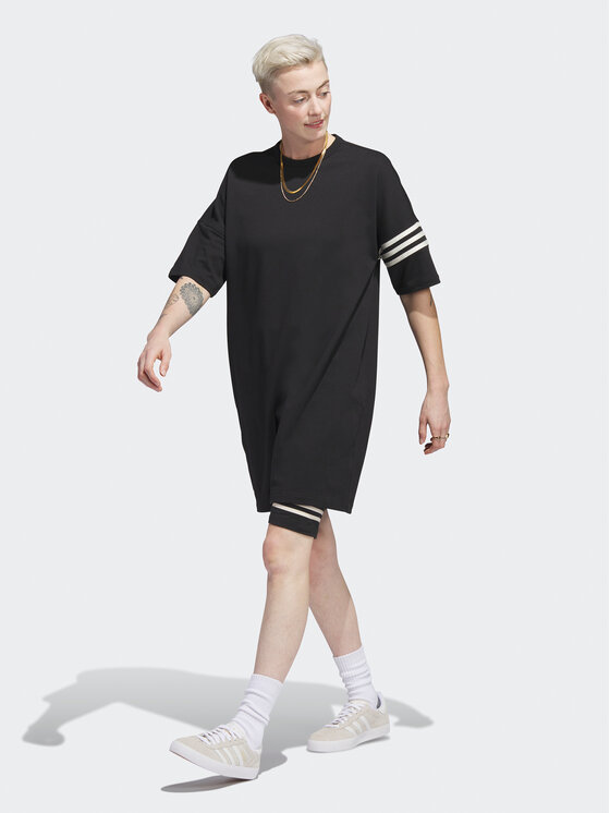 adidas Sukienka codzienna adicolor Neuclassics IB7309 Czarny Loose Fit